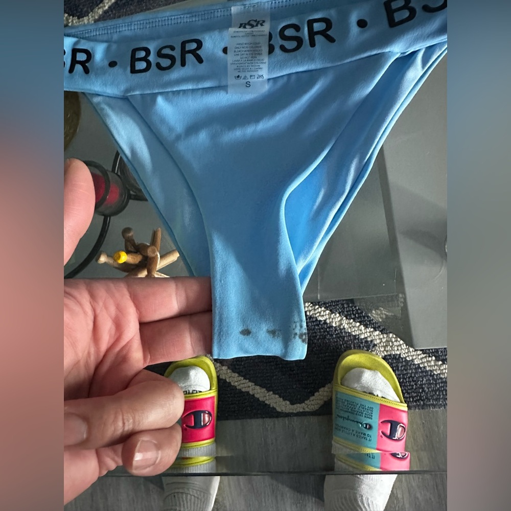 Bikini ๐ - Picture 8 of 15
